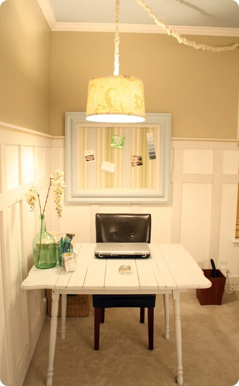 desk with light and magnetic memo board